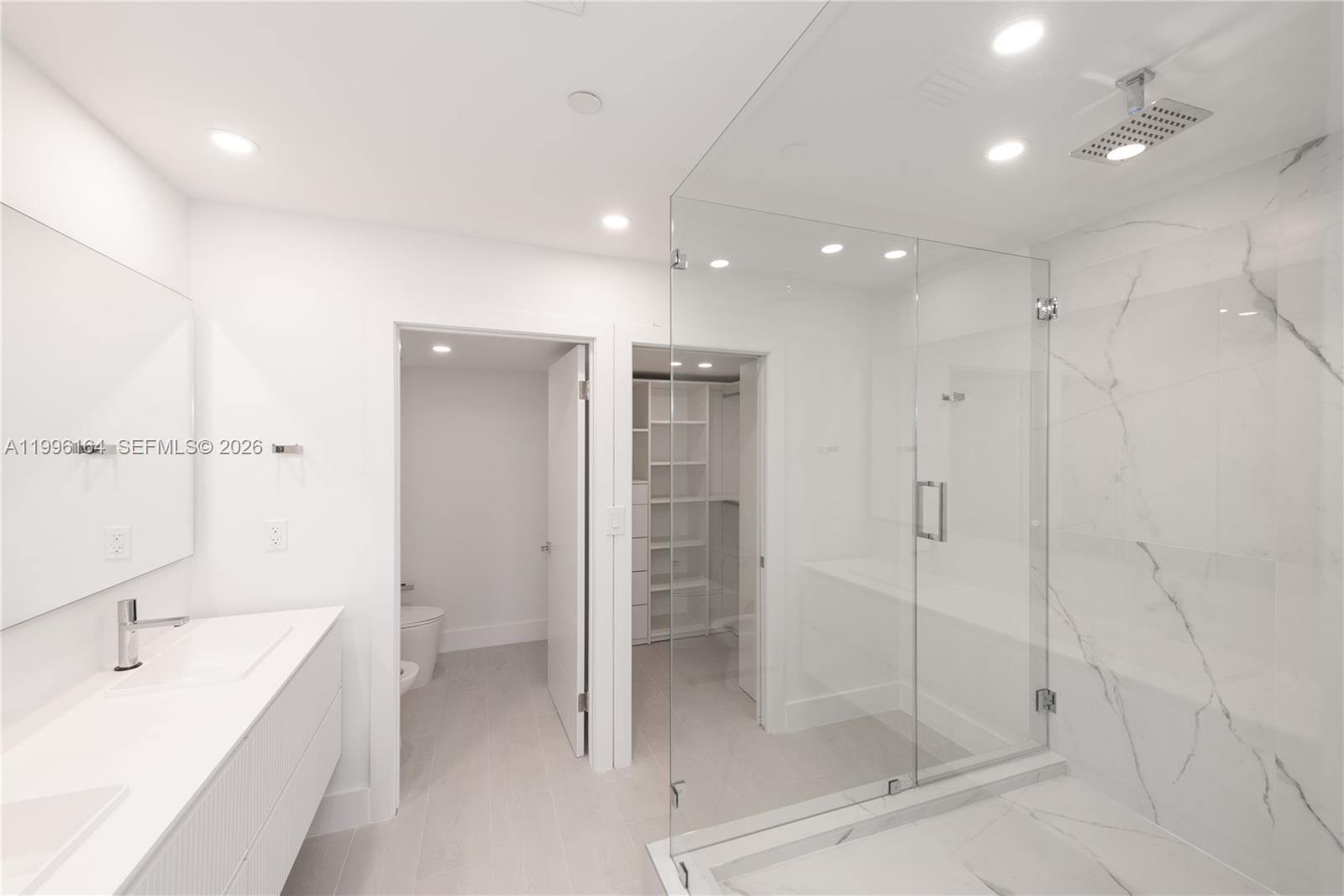 image Emerald Bay at Key Colony15