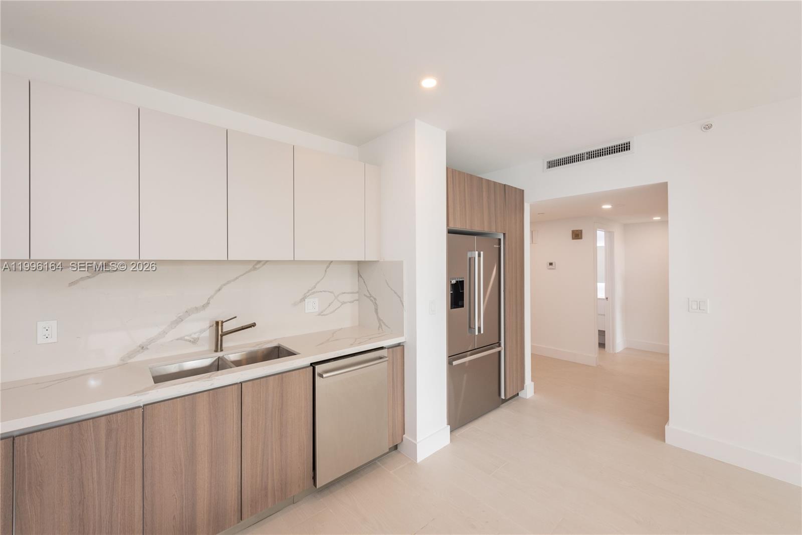 image Emerald Bay at Key Colony6