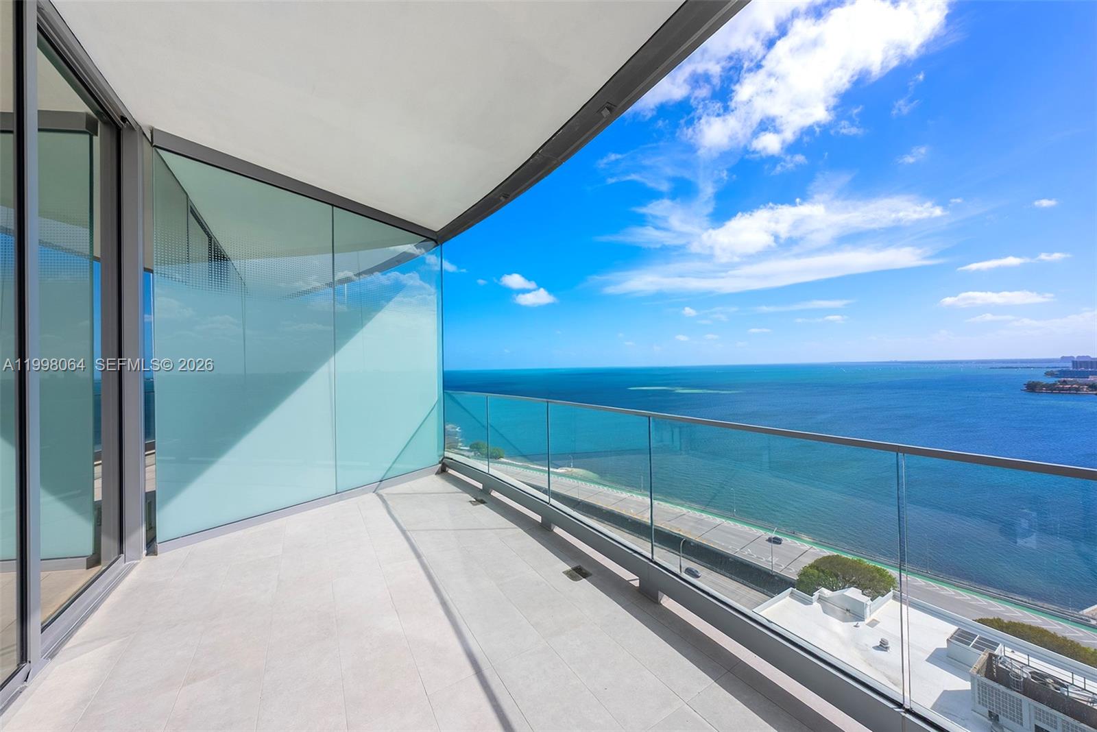 175 SE 25th Rd #2003 Miami, FL 33129