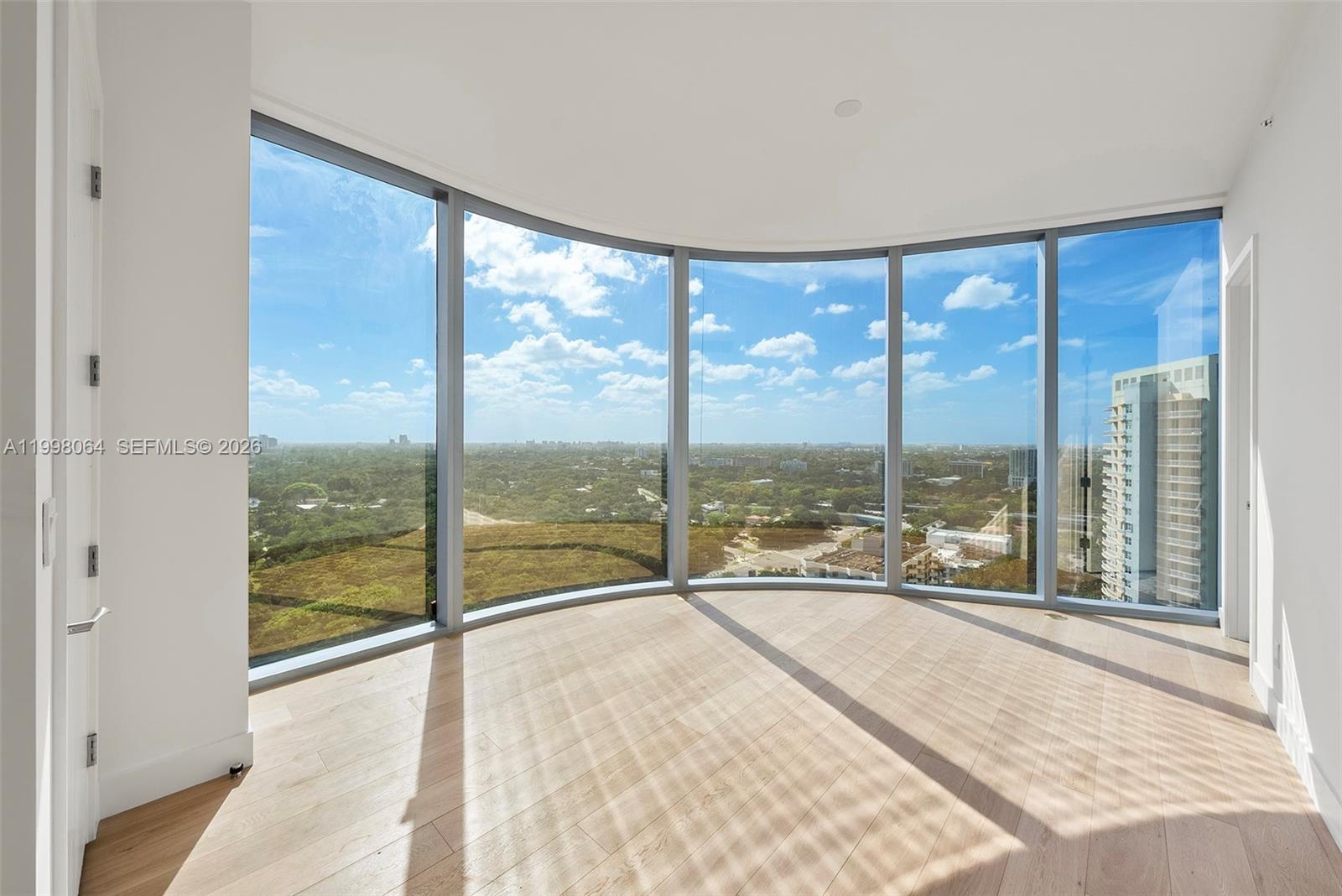 175 SE 25th Rd #2003 Miami, FL 33129