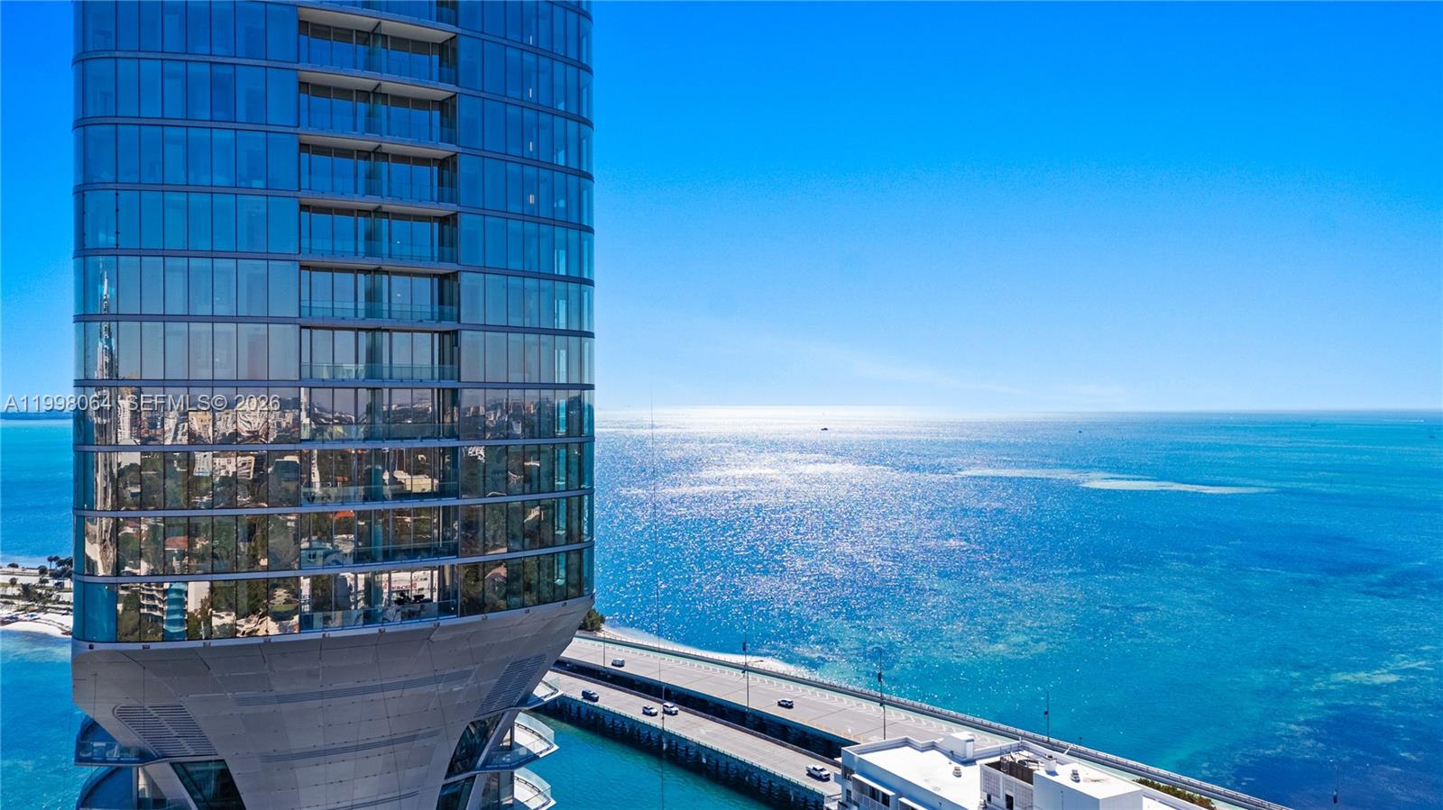 175 SE 25th Rd #2003 Miami, FL 33129