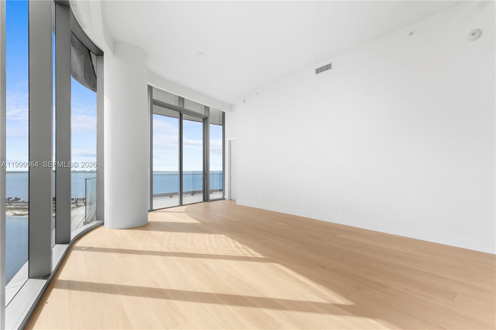 175 SE 25th Rd #1501 Miami, FL 33129