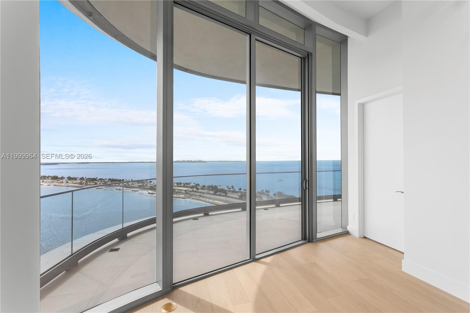 175 SE 25th Rd #1501 Miami, FL 33129