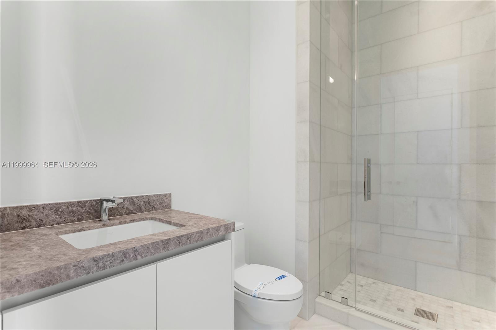 175 SE 25th Rd #1501 Miami, FL 33129