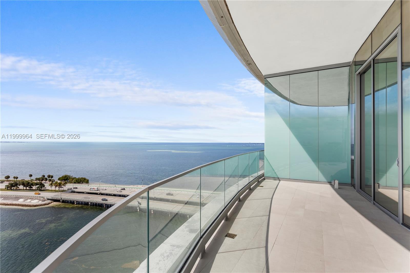 175 SE 25th Rd #1501 Miami, FL 33129