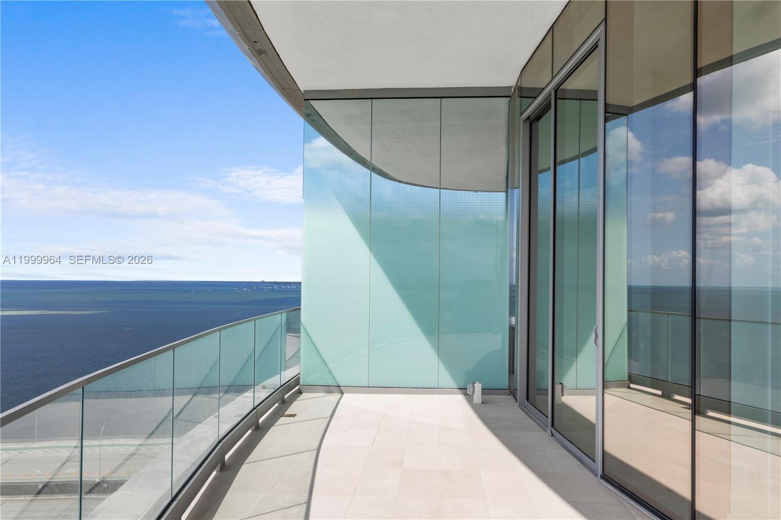 175 SE 25th Rd #1501 Miami, FL 33129