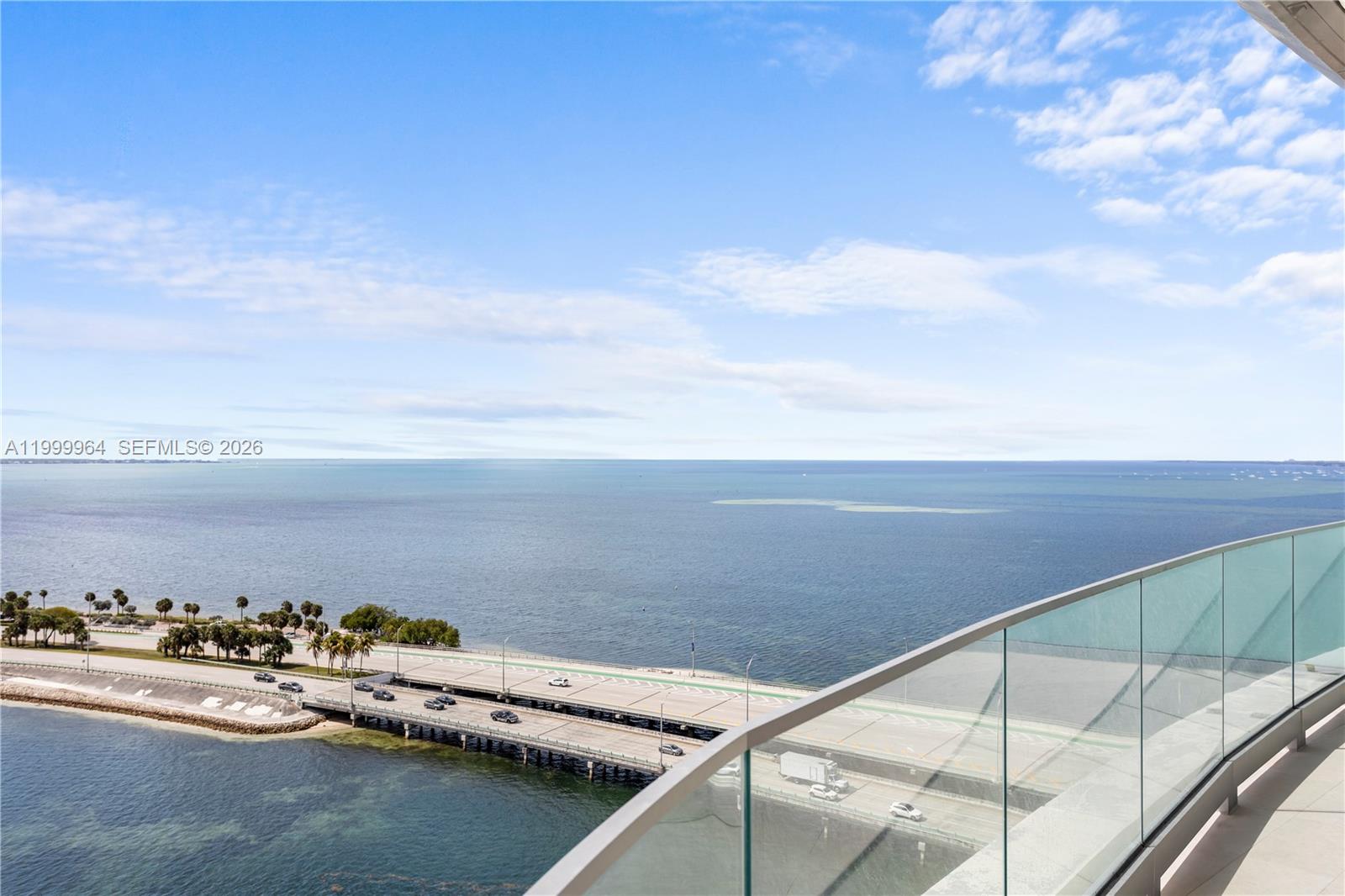 175 SE 25th Rd #1501 Miami, FL 33129