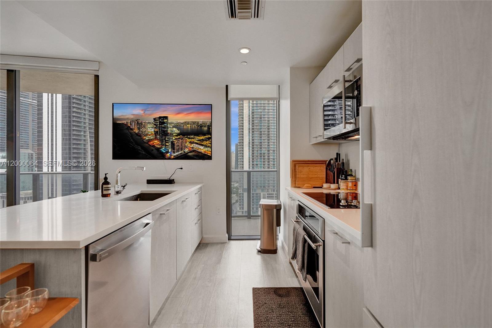 image Brickell Heights East11