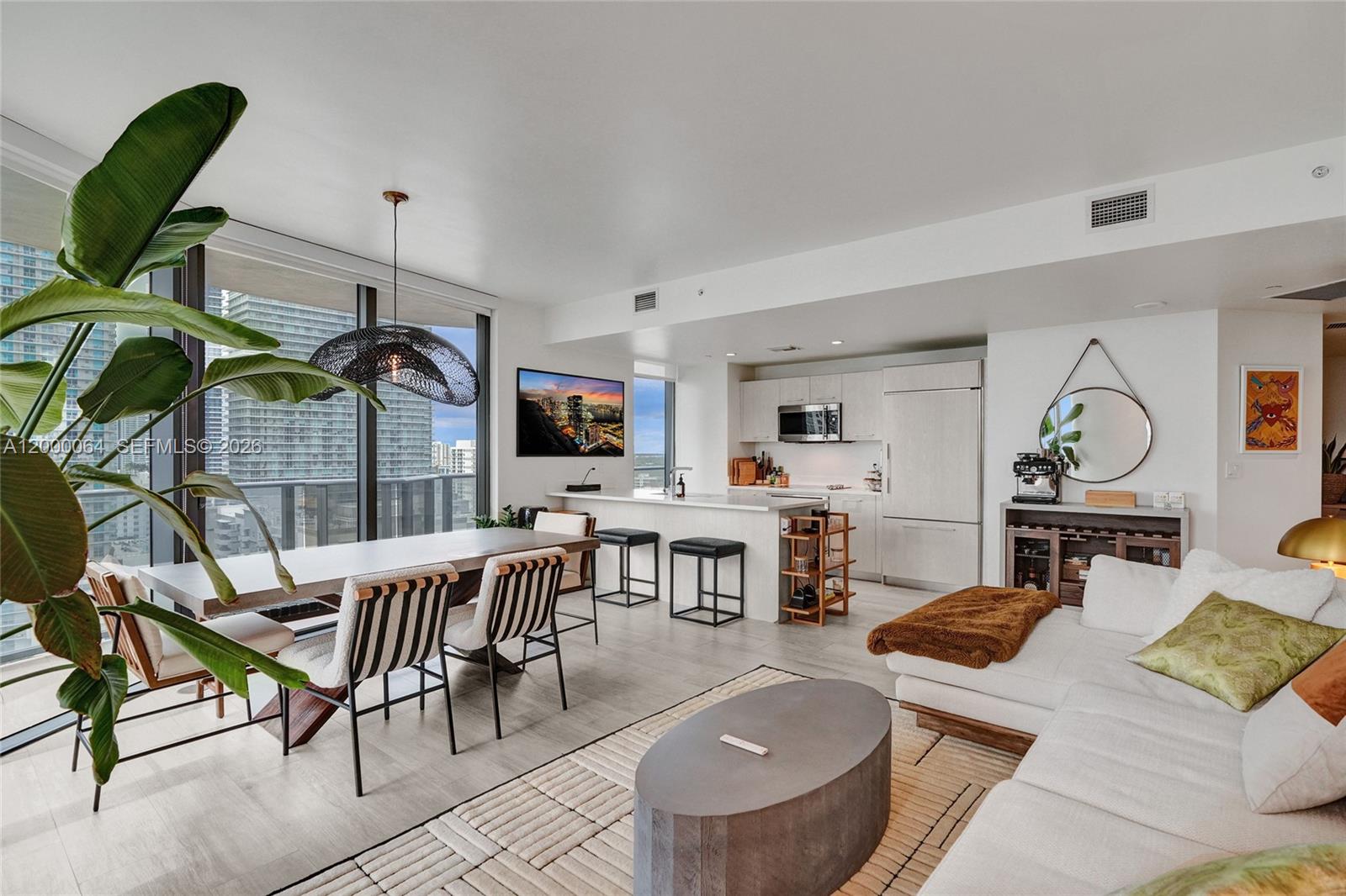 image Brickell Heights East14