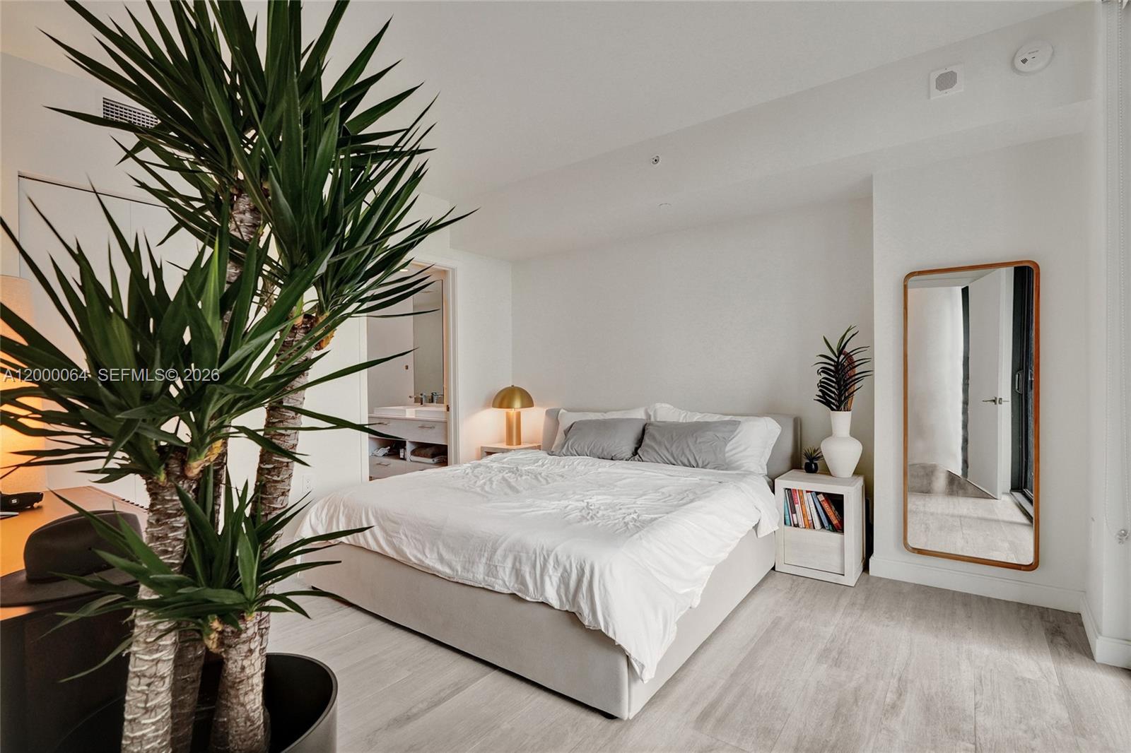 image Brickell Heights East17