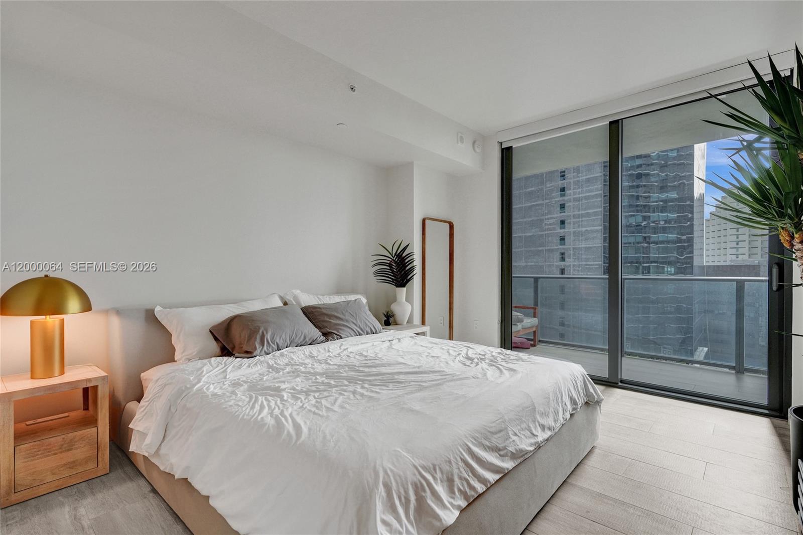 image Brickell Heights East19