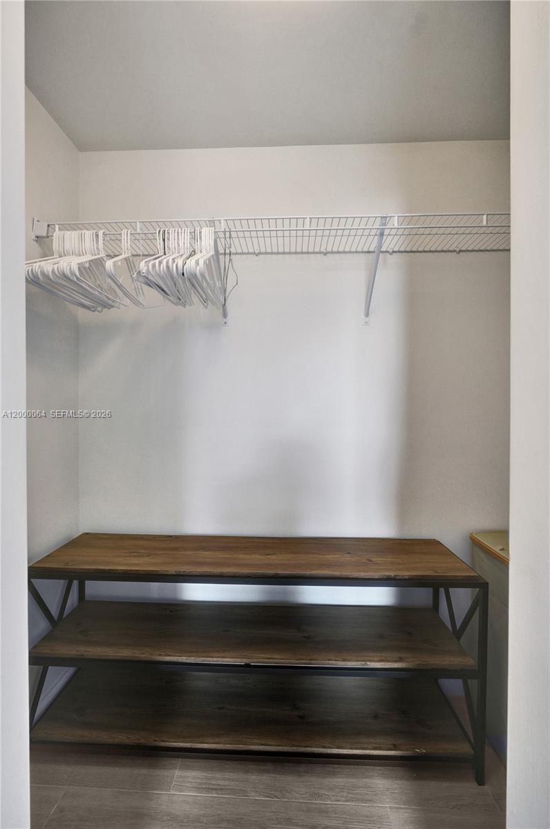 image Brickell Heights East21