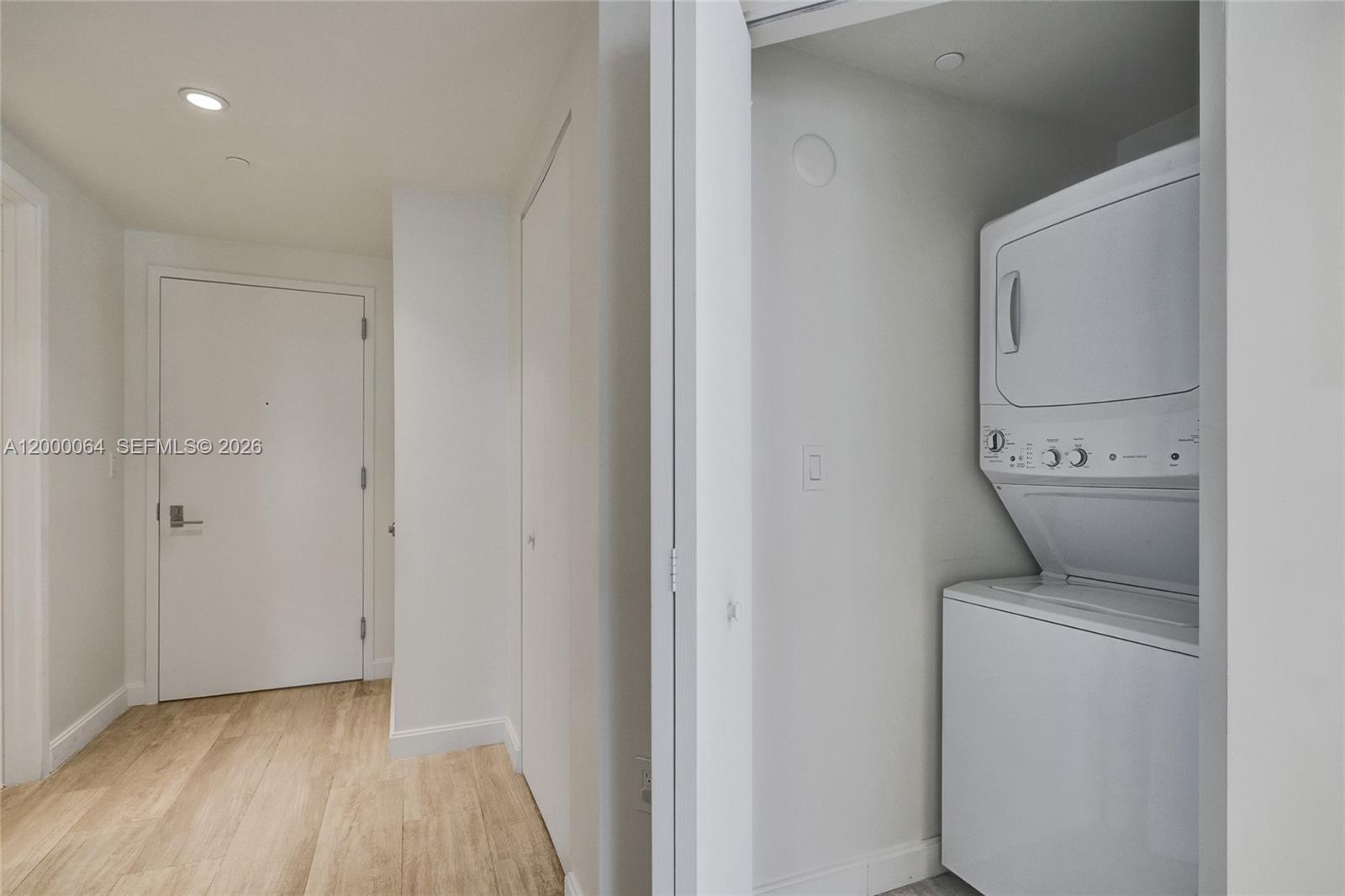 image Brickell Heights East35