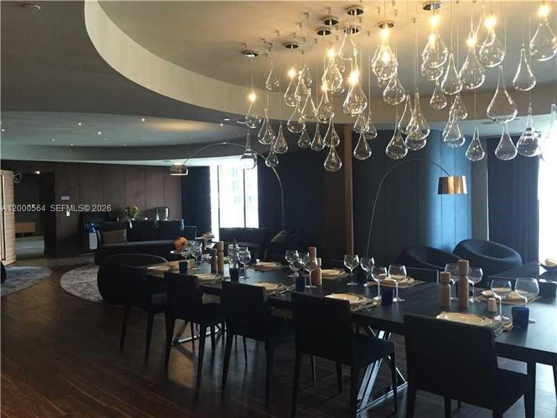 image Reach Brickell City Centre9