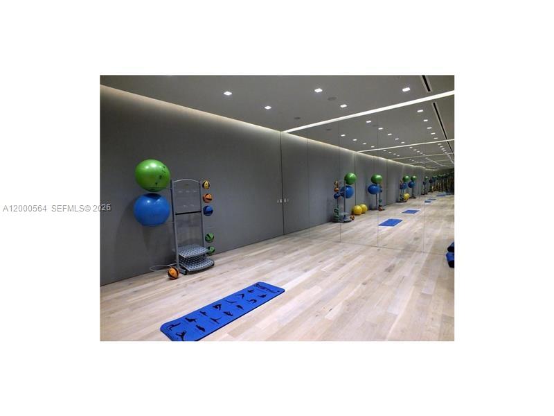 image Reach Brickell City Centre10