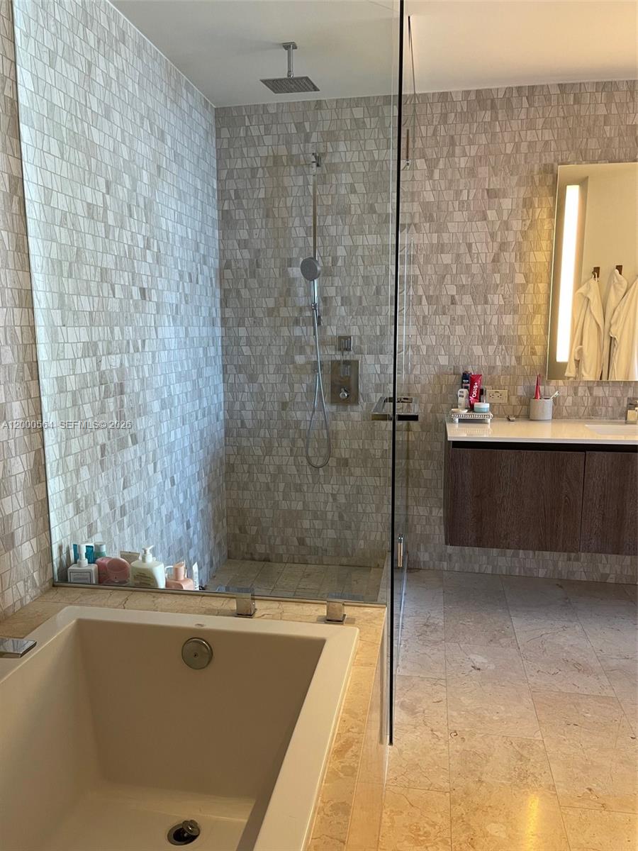 image Reach Brickell City Centre23