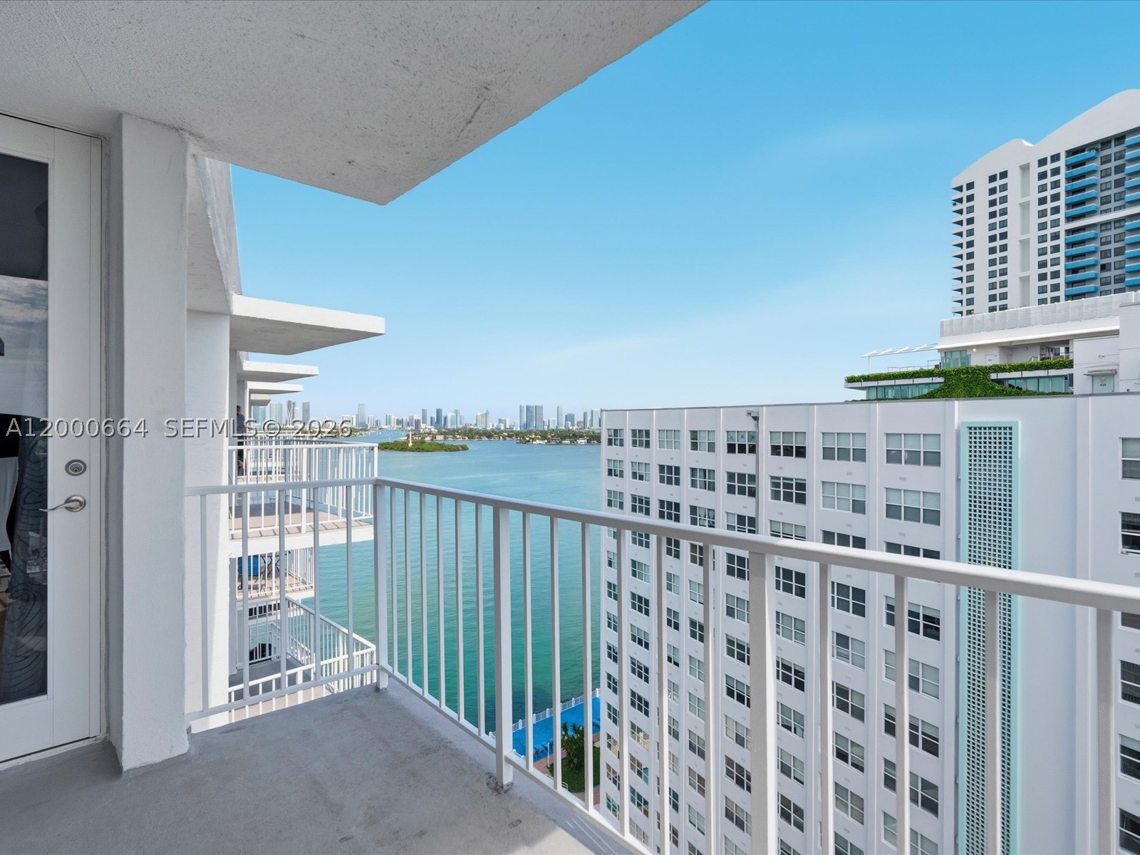 1228 West Ave #1506 Miami Beach, FL 33139