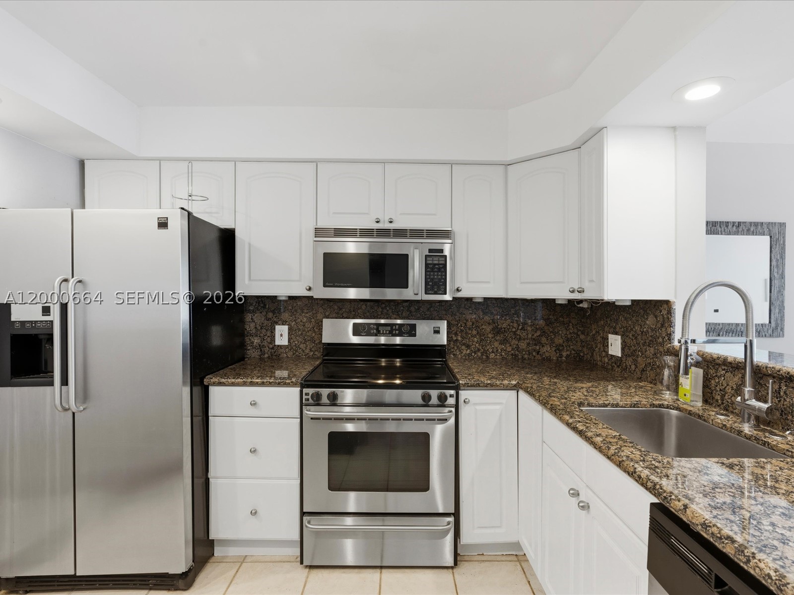 1228 West Ave #1506 Miami Beach, FL 33139