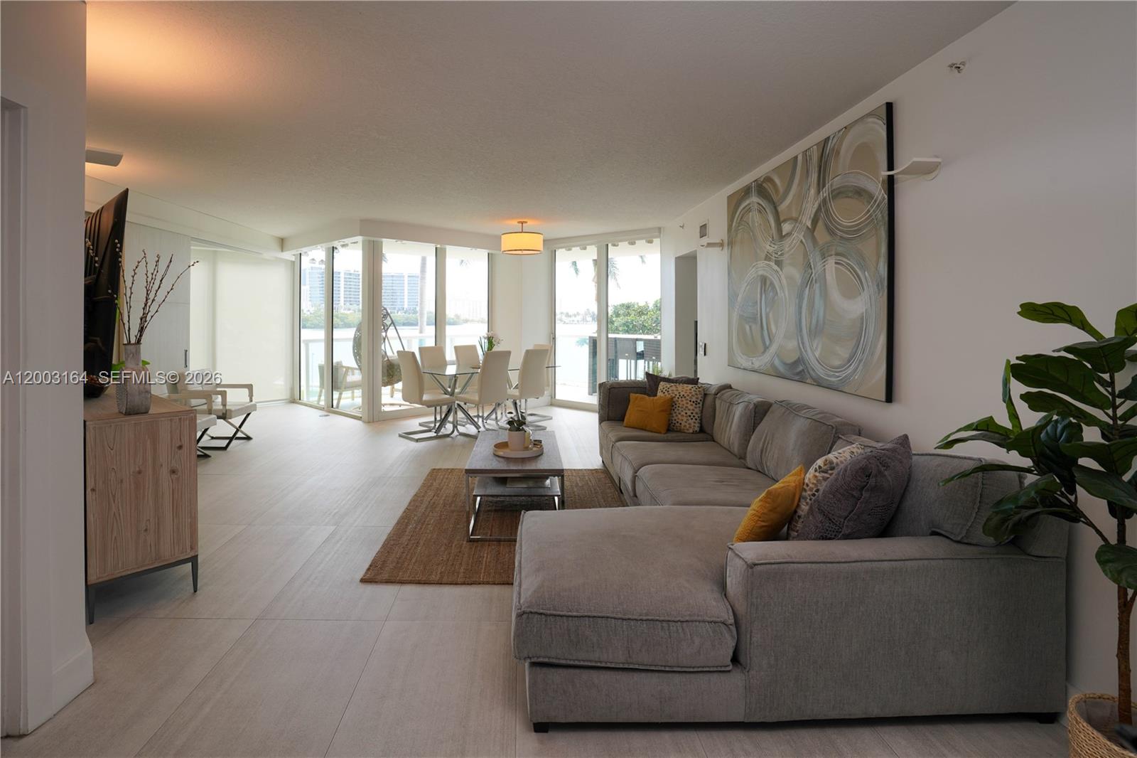 3370 Hidden Bay Dr #213 Aventura, FL 33180