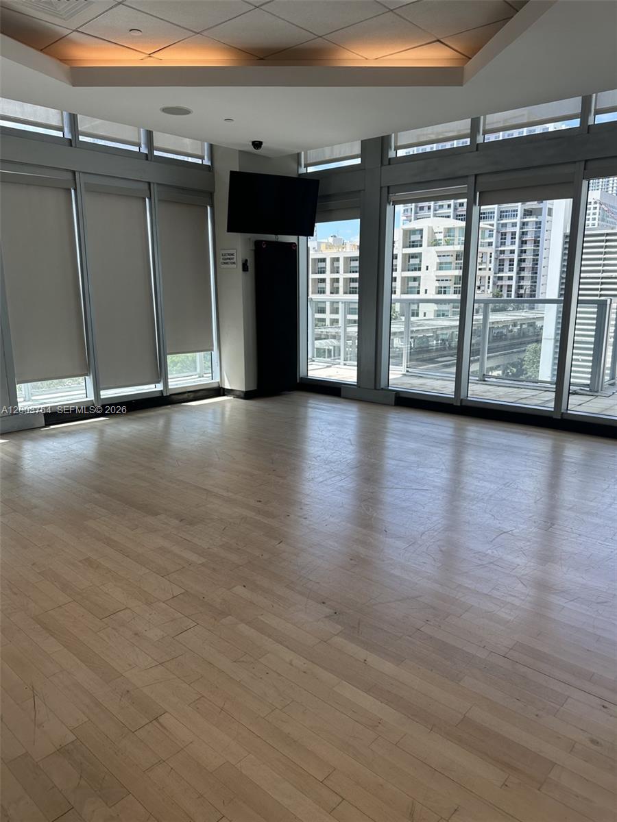 image Axis on Brickell South24