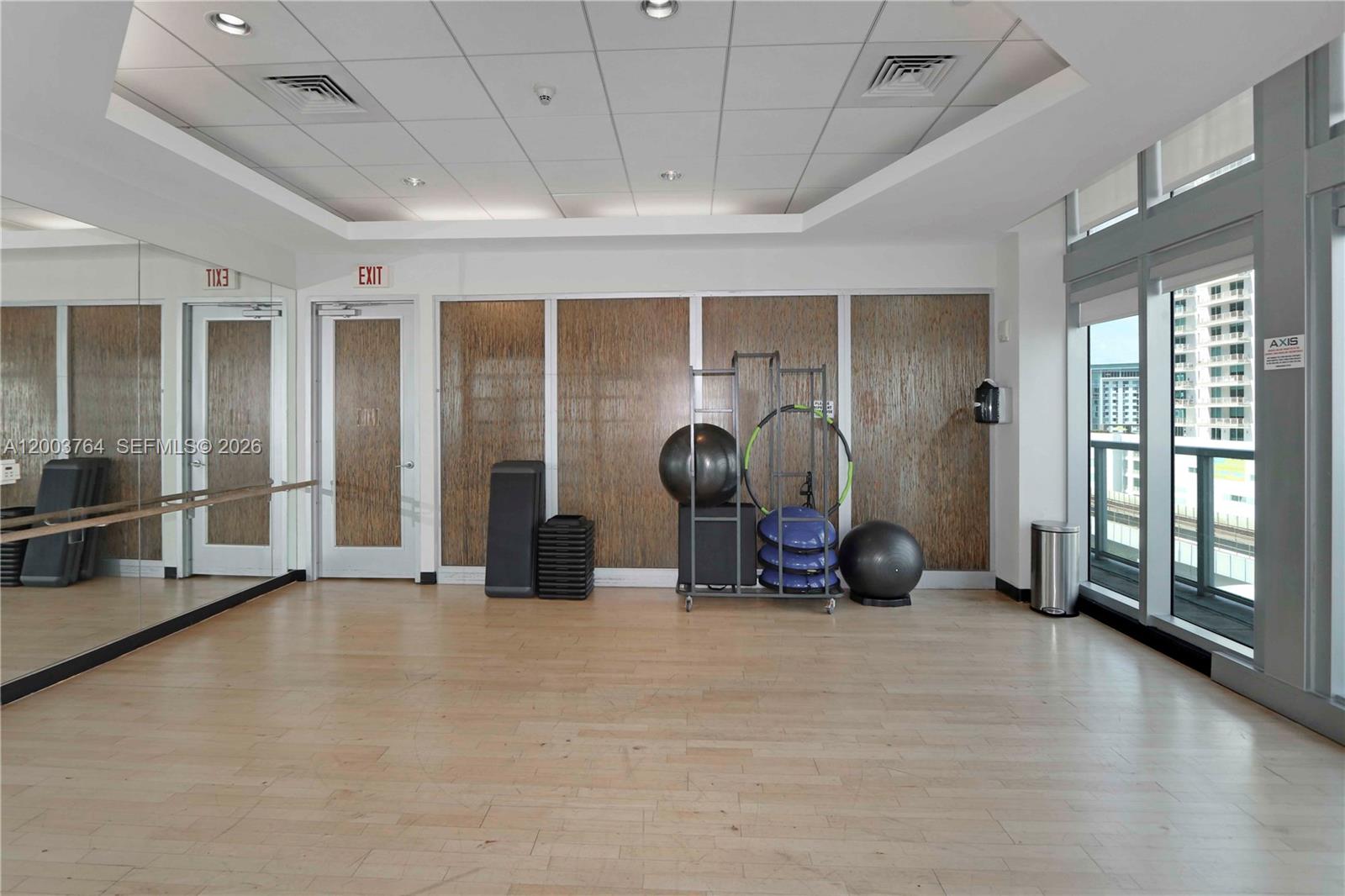 image Axis on Brickell South38