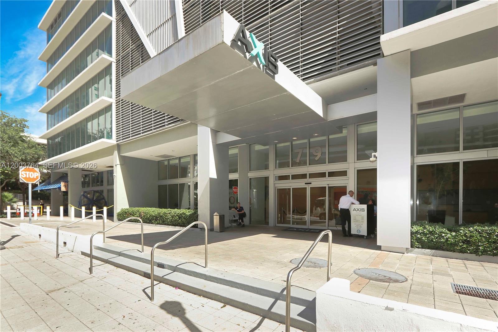 image Axis on Brickell South43