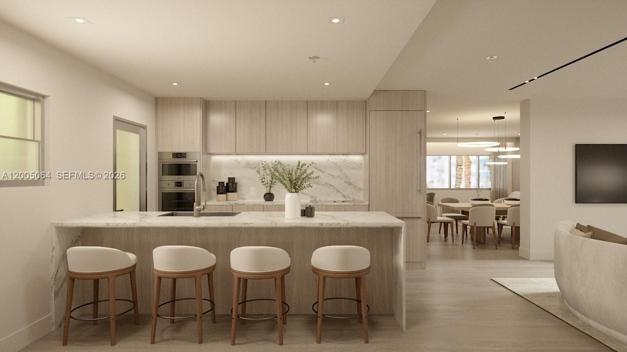 260 Collins Ave #201/202