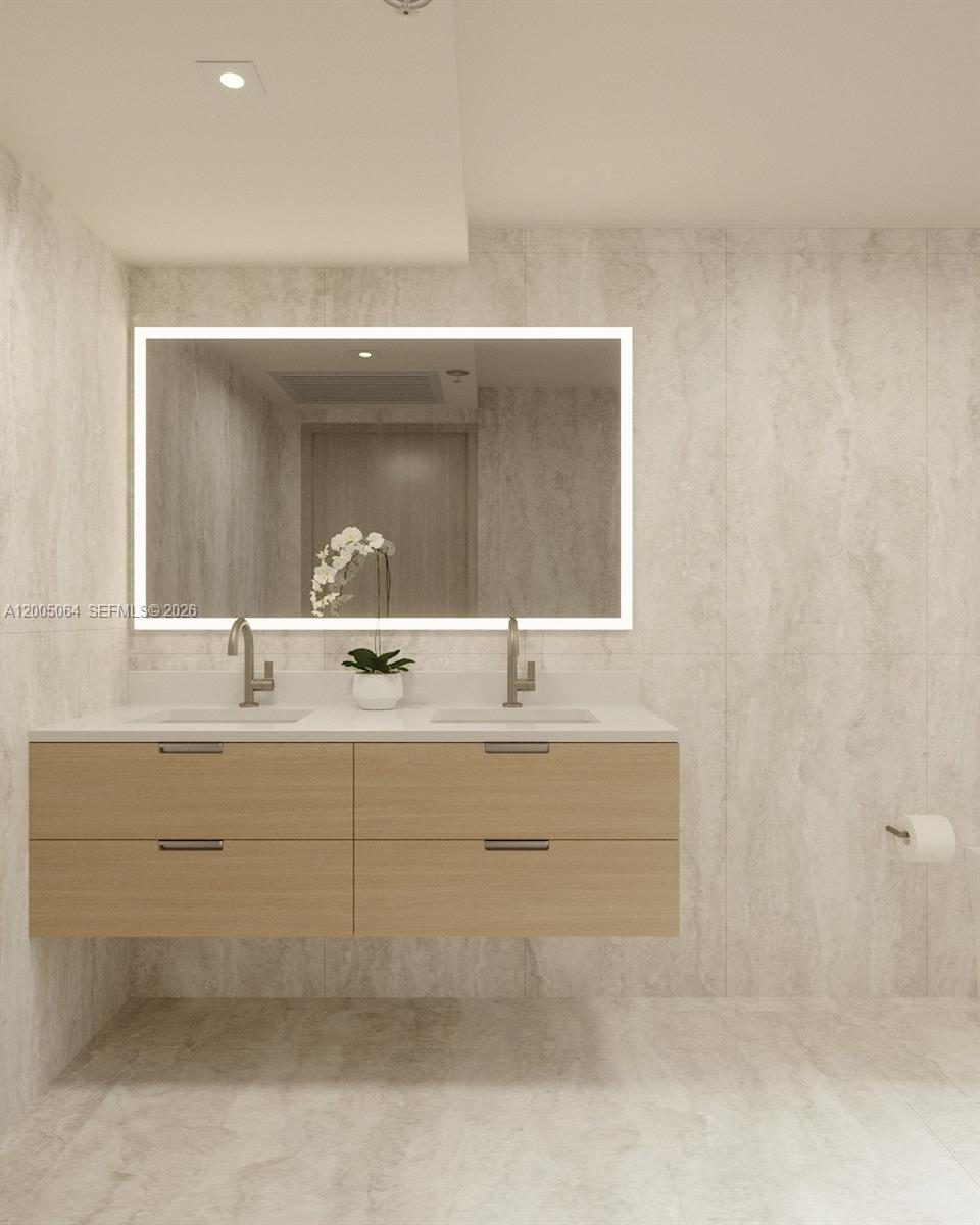 260 Collins Ave #201/202 Miami Beach, FL 33139