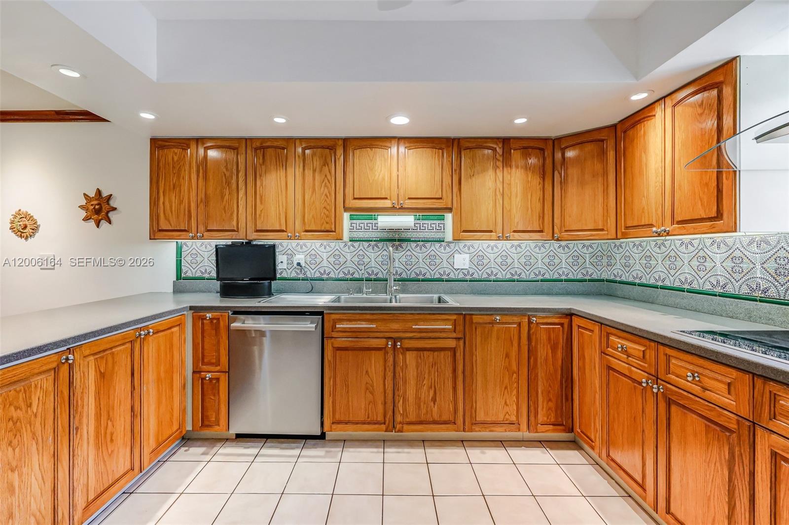 866 NE 99th St Miami Shores, FL 33138