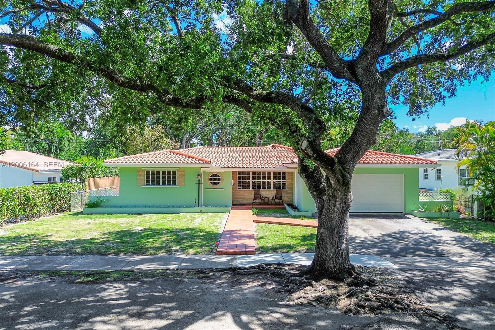866 NE 99th St Miami Shores, FL 33138