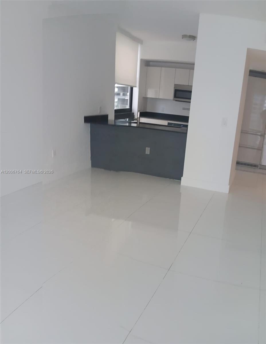 image 1010 Brickell15