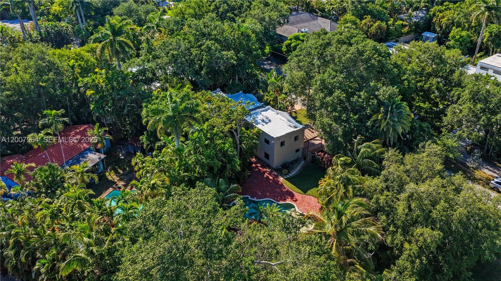 476 NE 119th St Biscayne Park, FL 33161