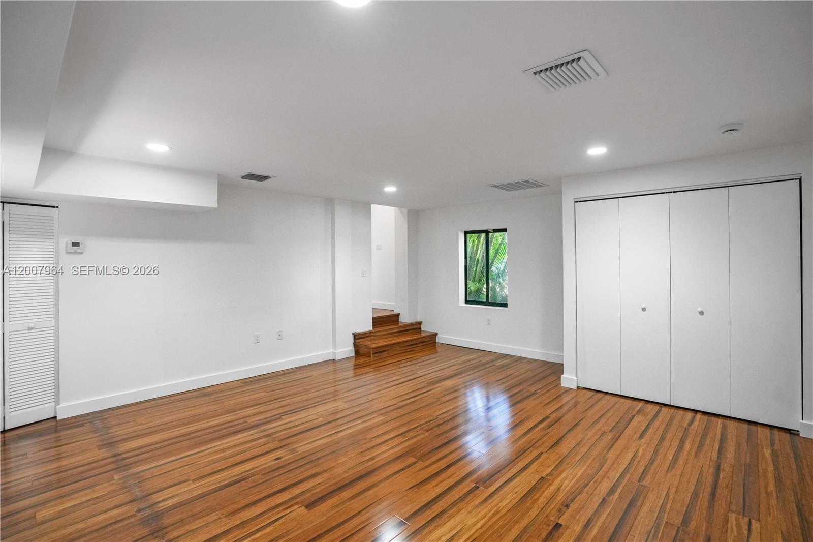 476 NE 119th St Biscayne Park, FL 33161