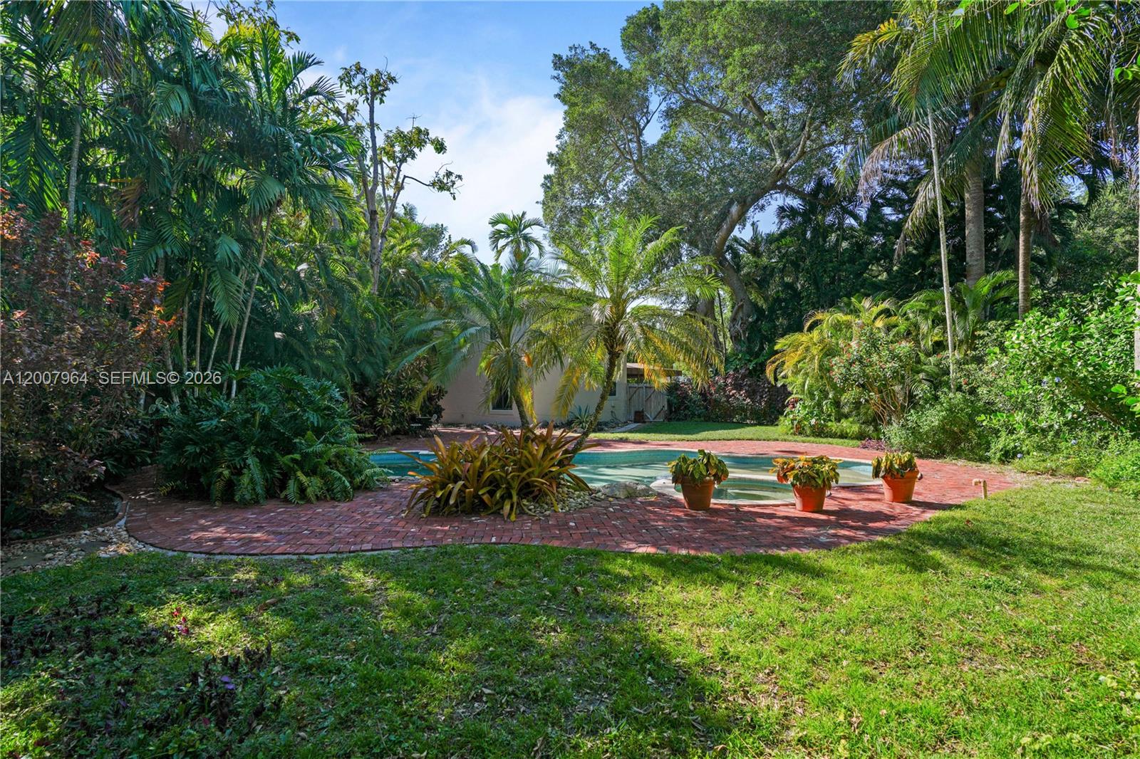 476 NE 119th St Biscayne Park, FL 33161