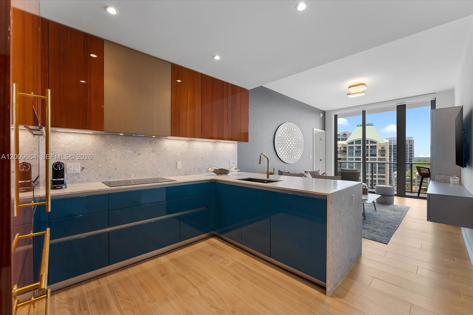 2678 Tigertail Ave #1703 Miami, FL 33133