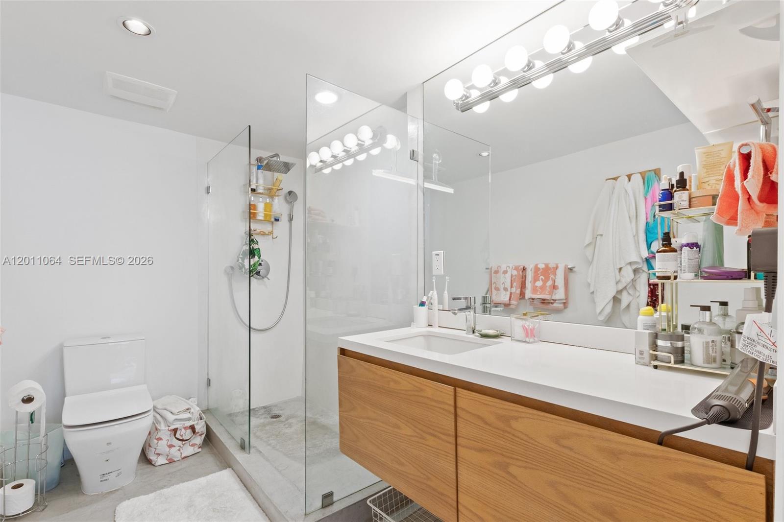 2301 Collins Ave #504 Miami Beach, FL 33139