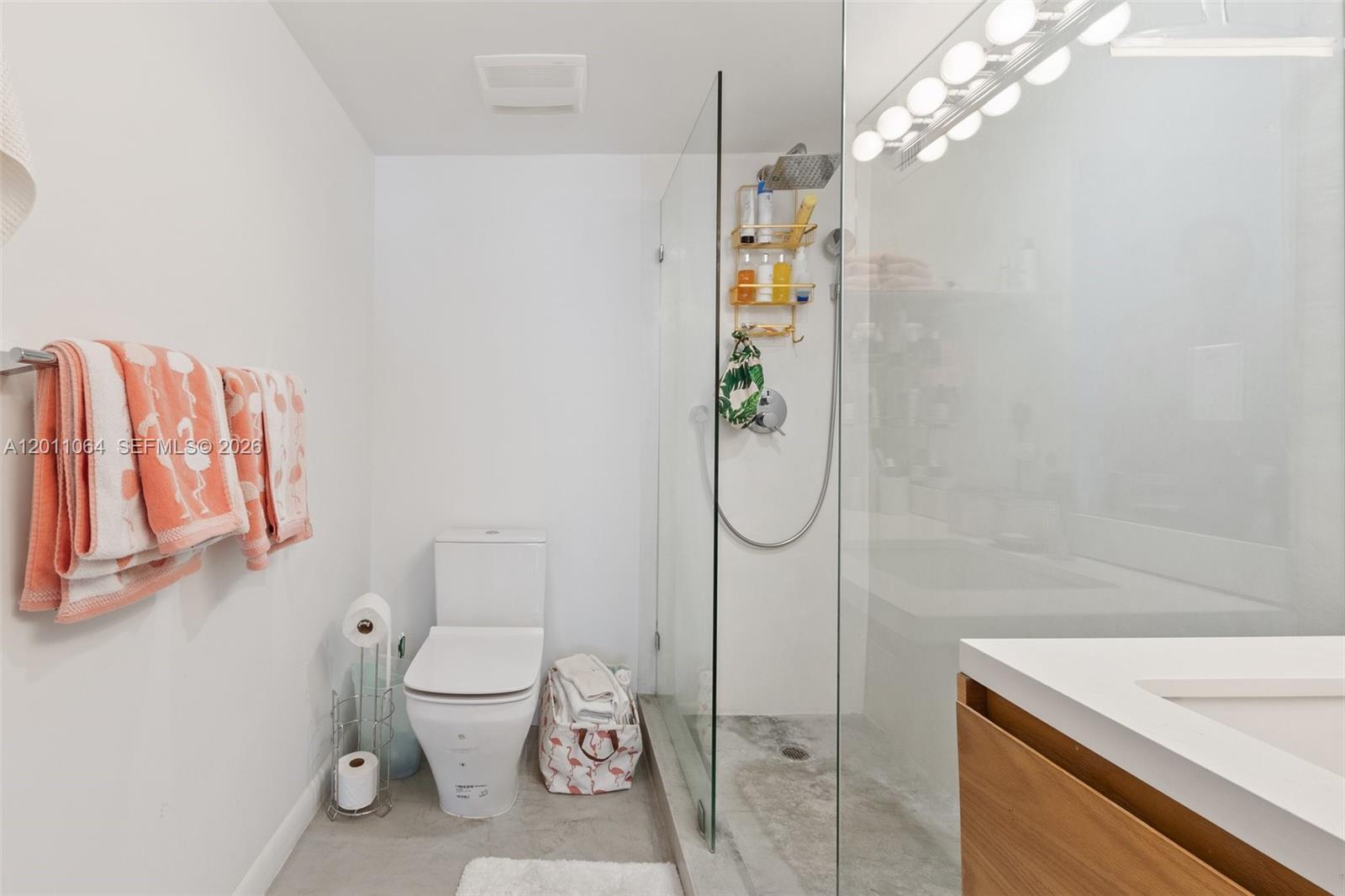 2301 Collins Ave #504 Miami Beach, FL 33139