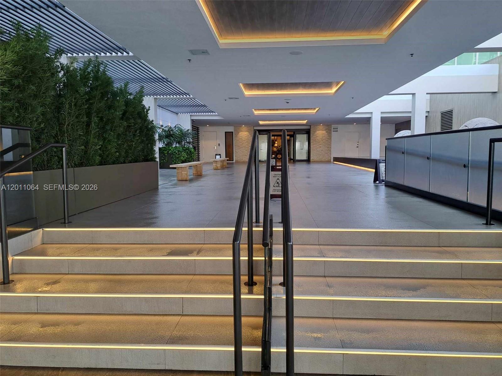 2301 Collins Ave #504 Miami Beach, FL 33139