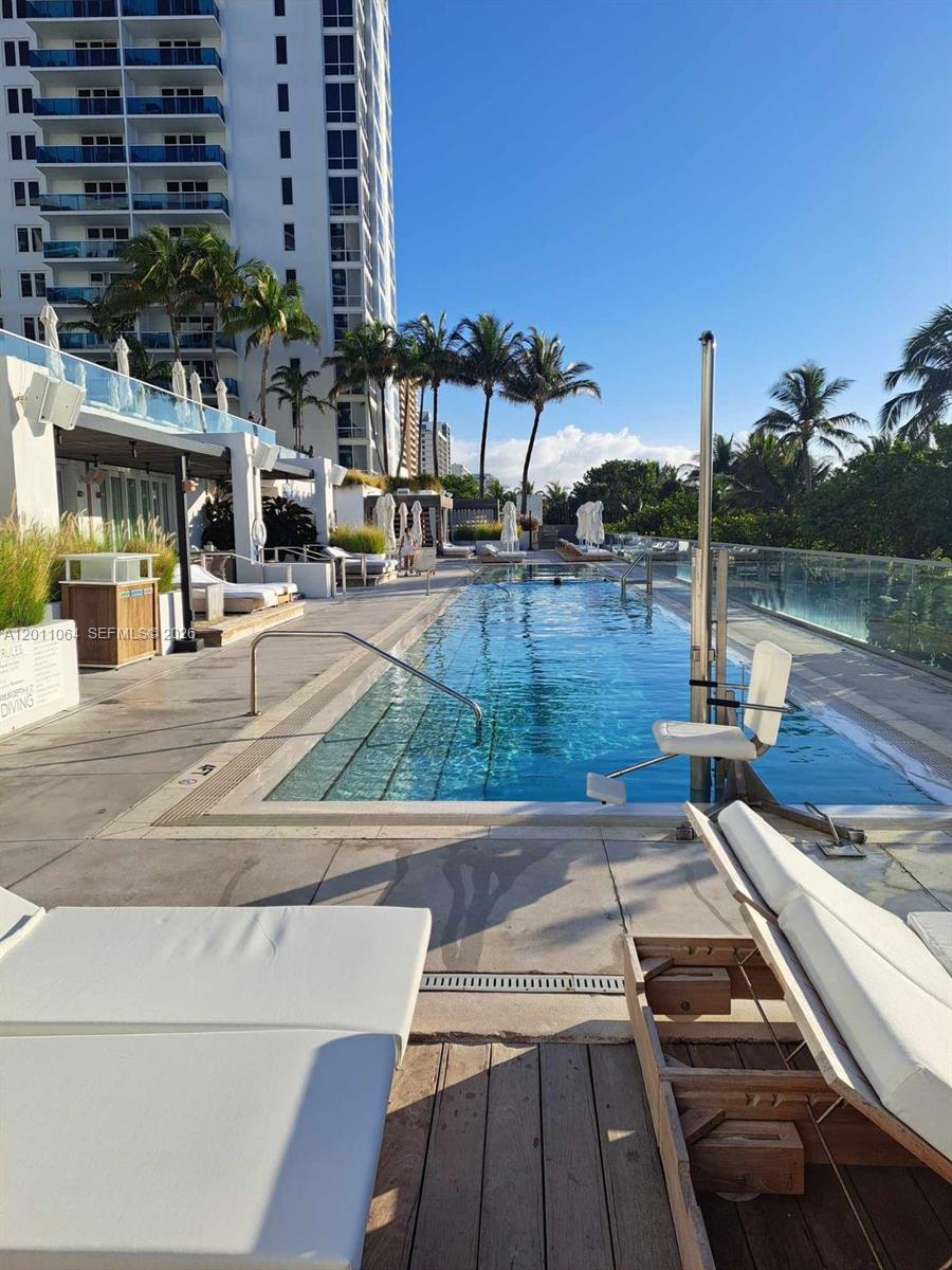 2301 Collins Ave #504 Miami Beach, FL 33139