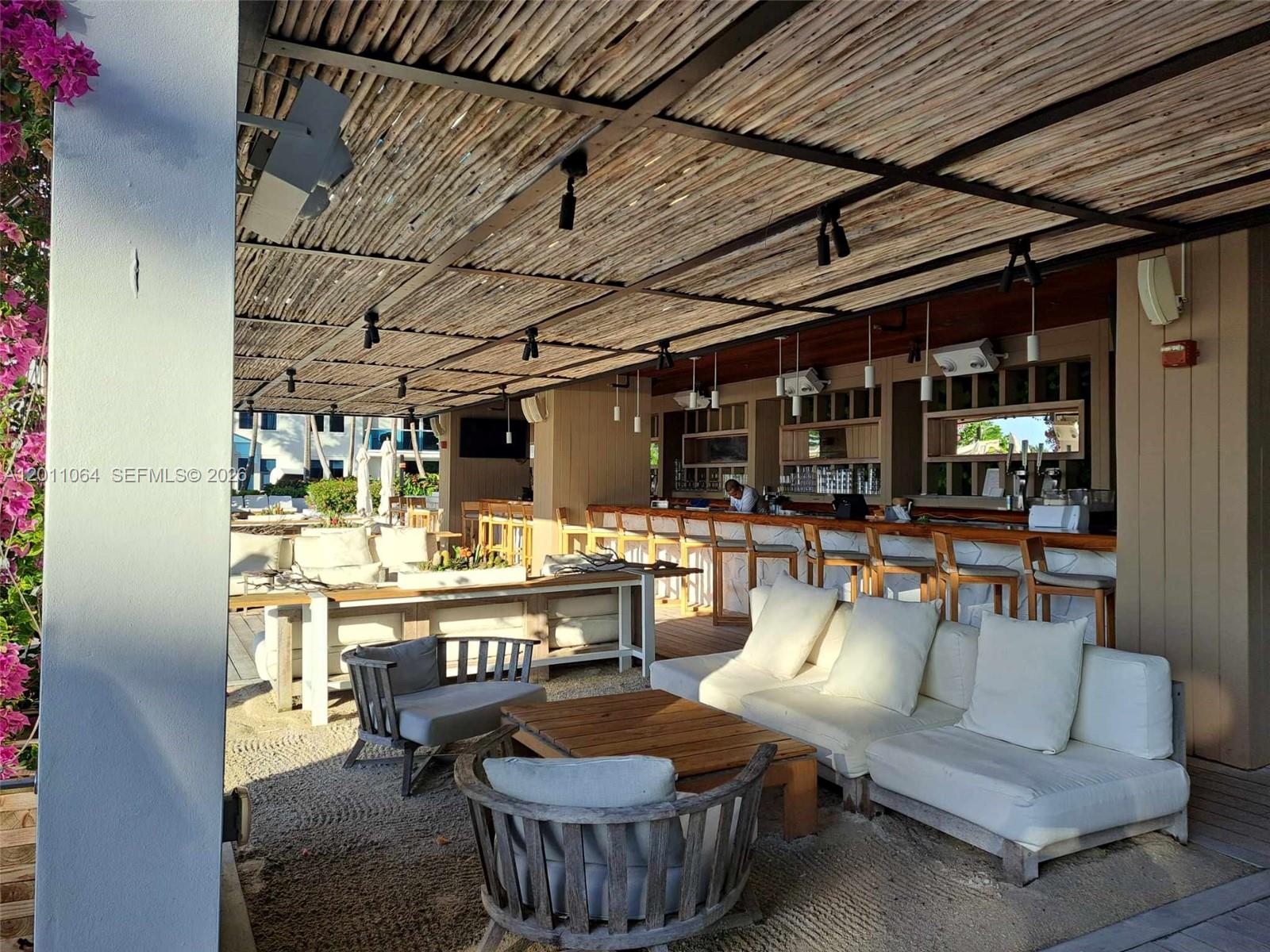2301 Collins Ave #504 Miami Beach, FL 33139