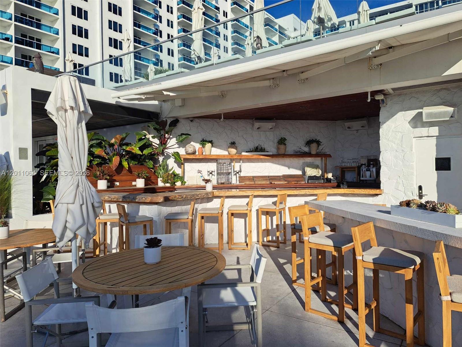 2301 Collins Ave #504 Miami Beach, FL 33139