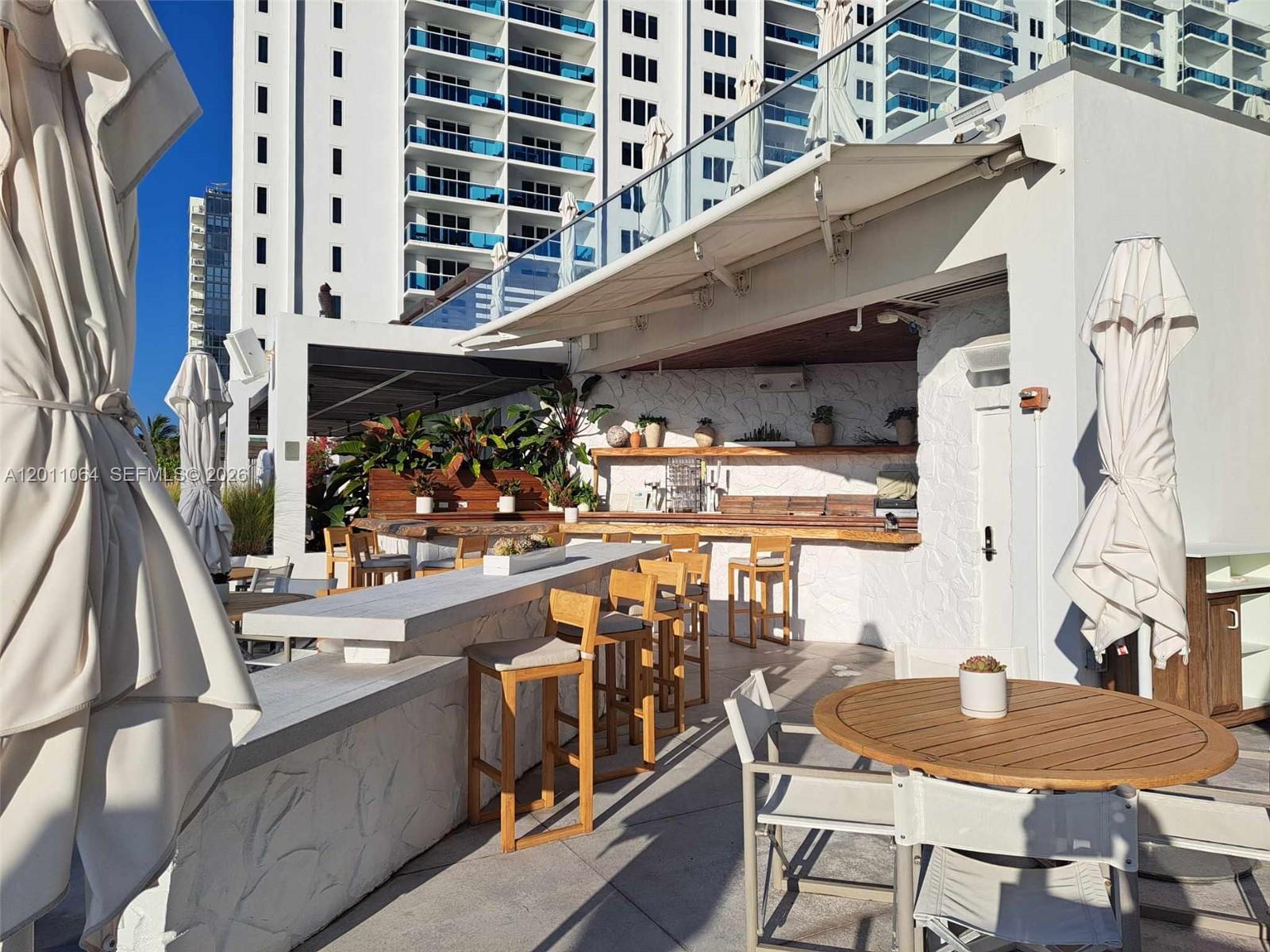 2301 Collins Ave #504 Miami Beach, FL 33139