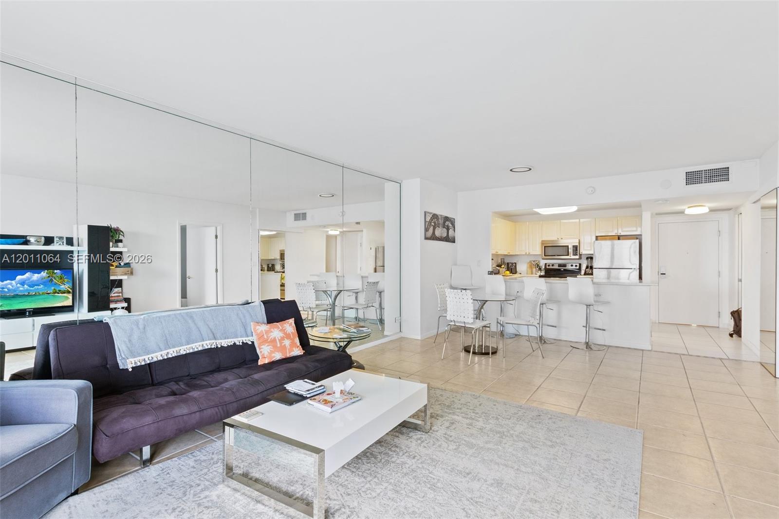 2301 Collins Ave #504 Miami Beach, FL 33139
