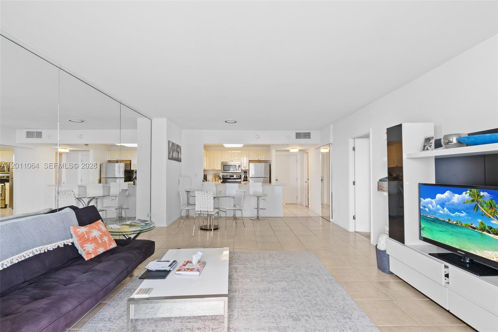 2301 Collins Ave #504 Miami Beach, FL 33139