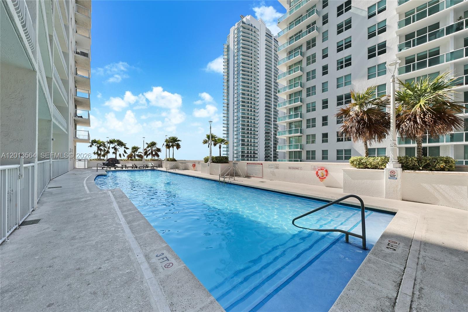 image The Club at Brickell Bay16