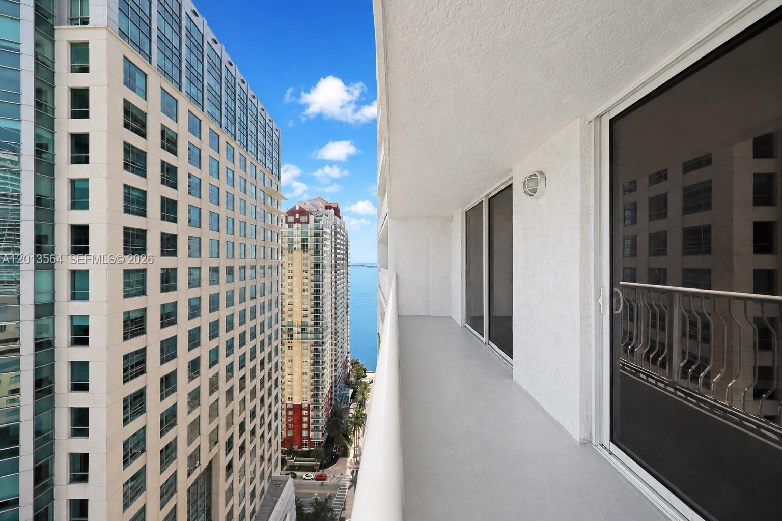 image The Club at Brickell Bay2