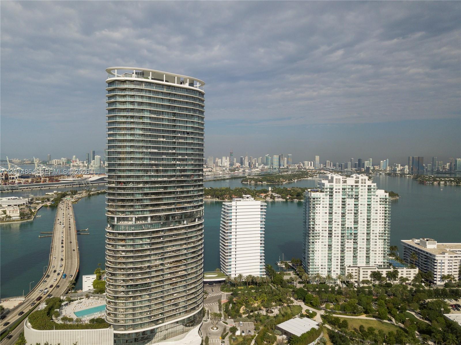 500 Alton Rd #1601 Miami Beach, FL 33139