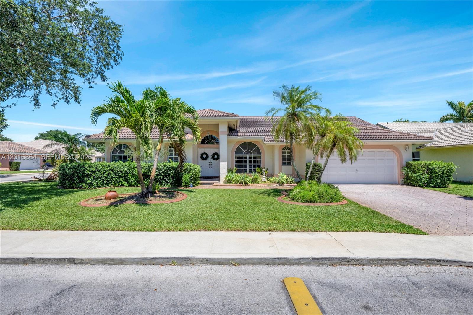 701 SW 93rd Ter