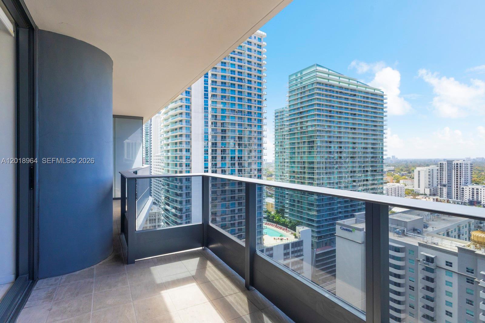 image Brickell Flatiron12