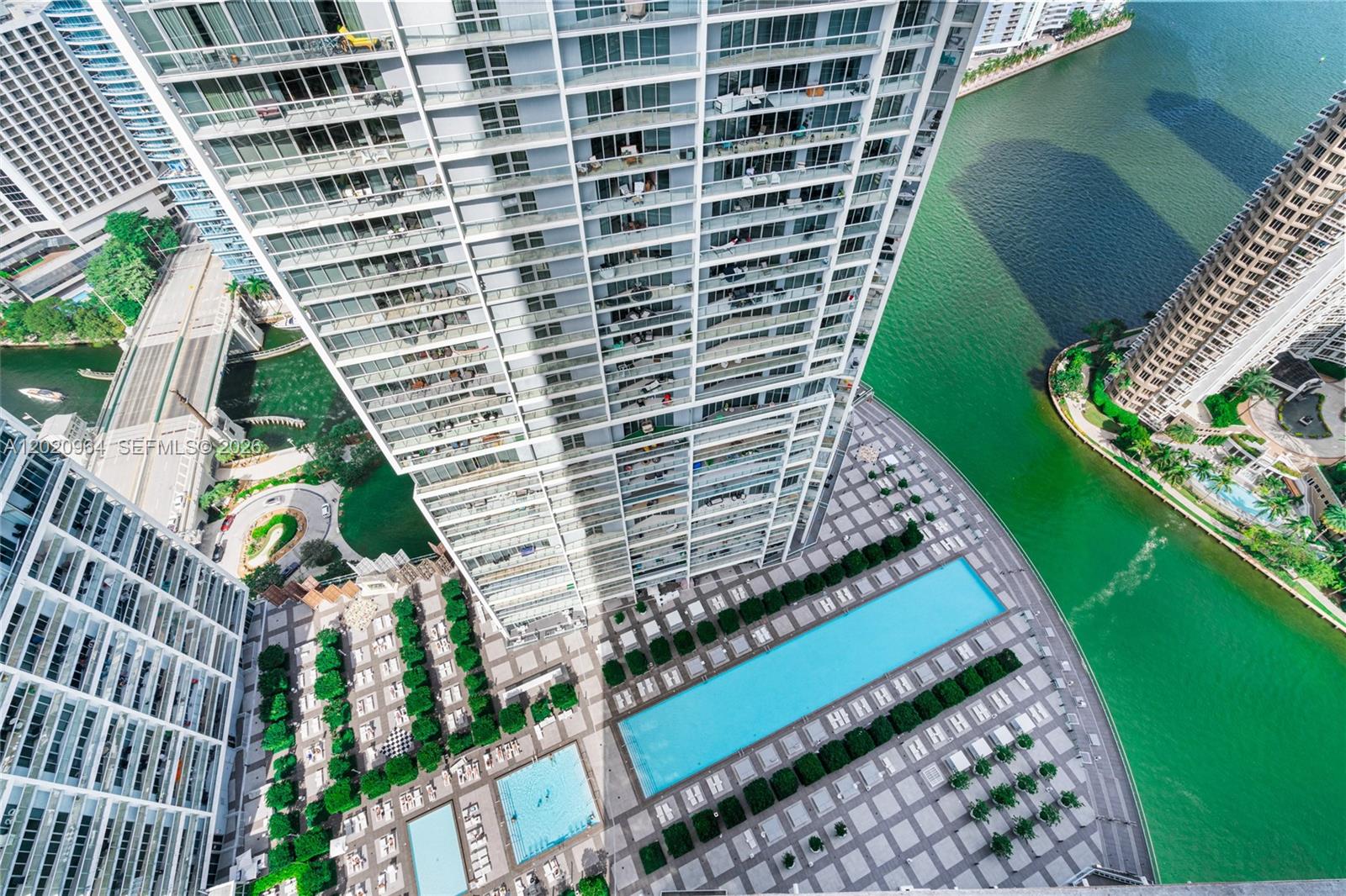 image Icon Brickell II12